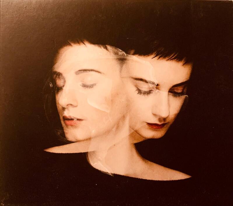 Noémie Wolfs - Hunt You