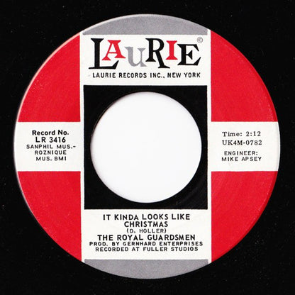 The Royal Guardsmen – Snoopy's Christmas / It Kinda Looks Like Christmas