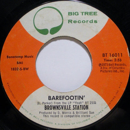 Brownsville Station – Smokin' In The Boy's Room