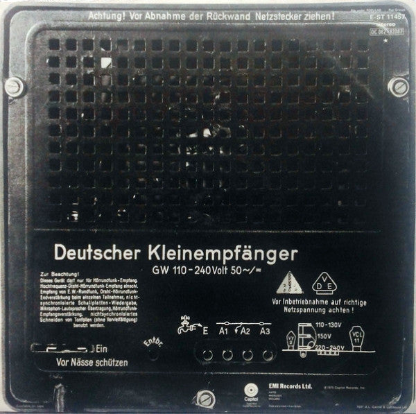 Kraftwerk – Radio-Activity