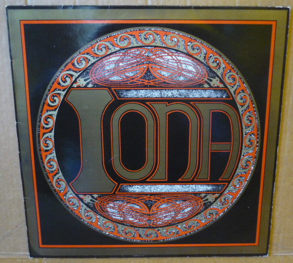 Iona (10) – Iona