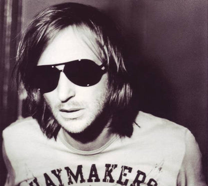 David Guetta – One Love