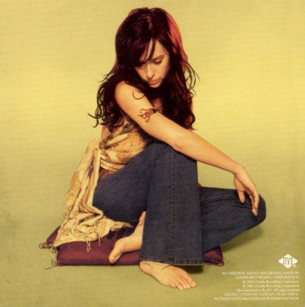 Jennifer Love Hewitt – BareNaked