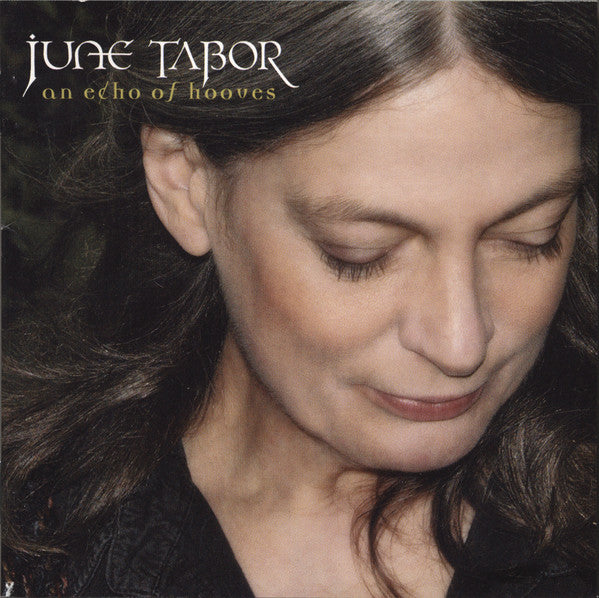 June Tabor – An Echo Of Hooves