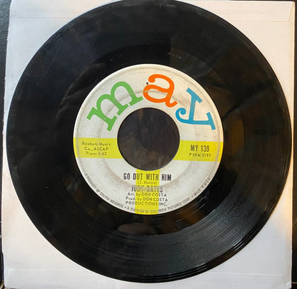 Judy Bates – Kiss Me Baby / Go Out With Him