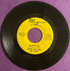 Johnny Little john And Guitar Kitty O — NM — photo 1