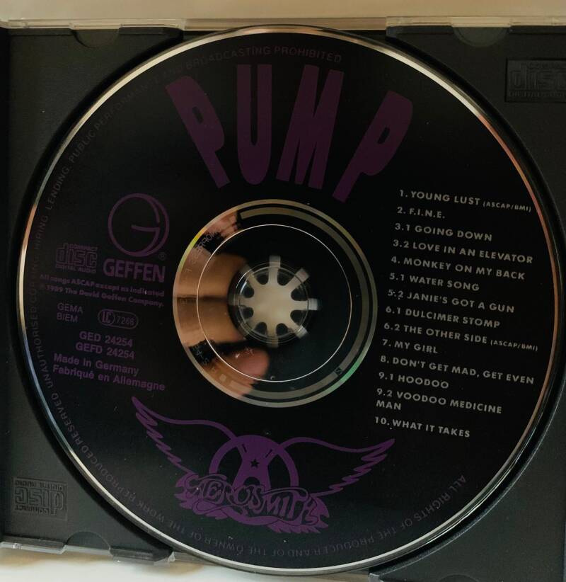 🇺🇸 AEROSMITH – Pump | CD Album - CD - قرص مضغوط 🇺🇸 | THE COLLECTOR — Vg+ / Vg+